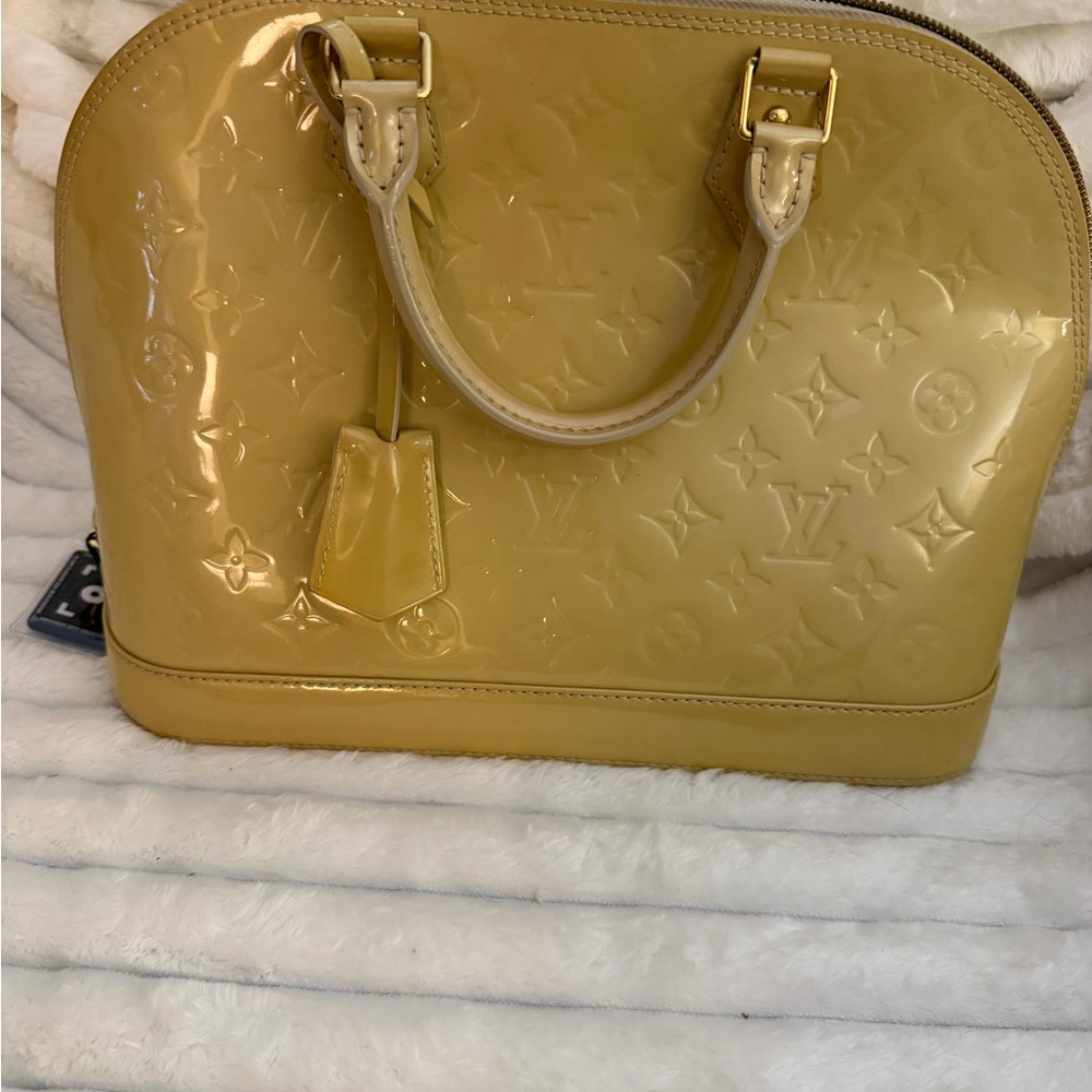 Louis Vuitton 2013 Monogram Citrine Vernis Alma PM
